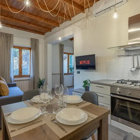 Charming 18 Min Da Firenze Appartamento Prato (Prato)